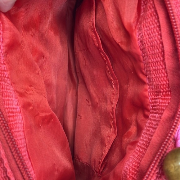 Y2K beaded wicker pink bag with zipper closure preowned - Picture 6 of 7